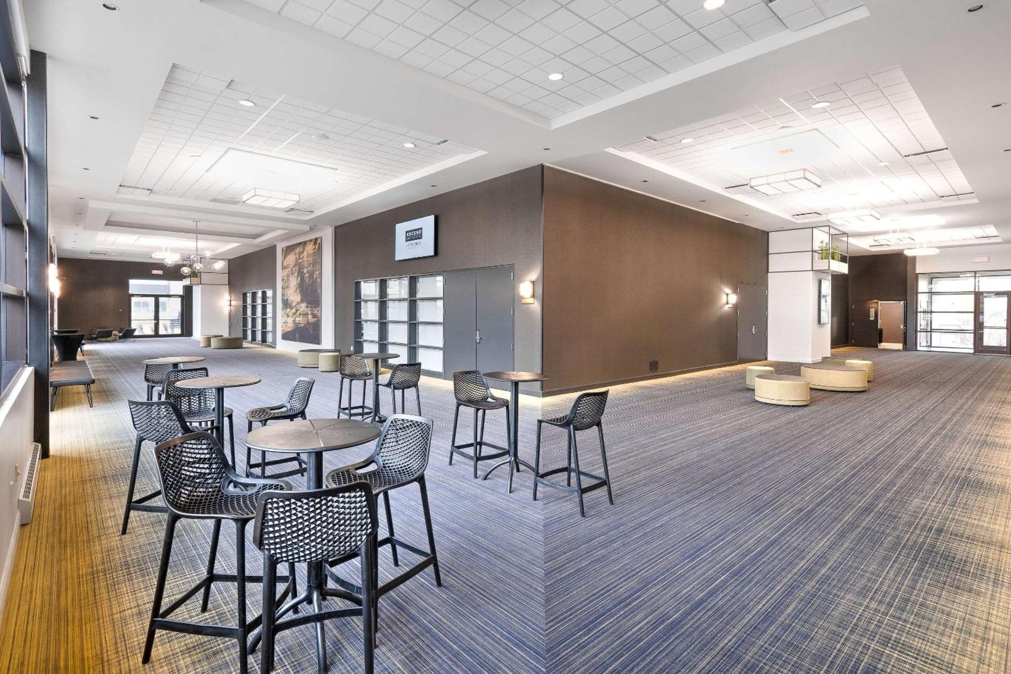 Hotel Le Victorin, An Ascend Hotel Collection Member Victoriaville Exteriör bild